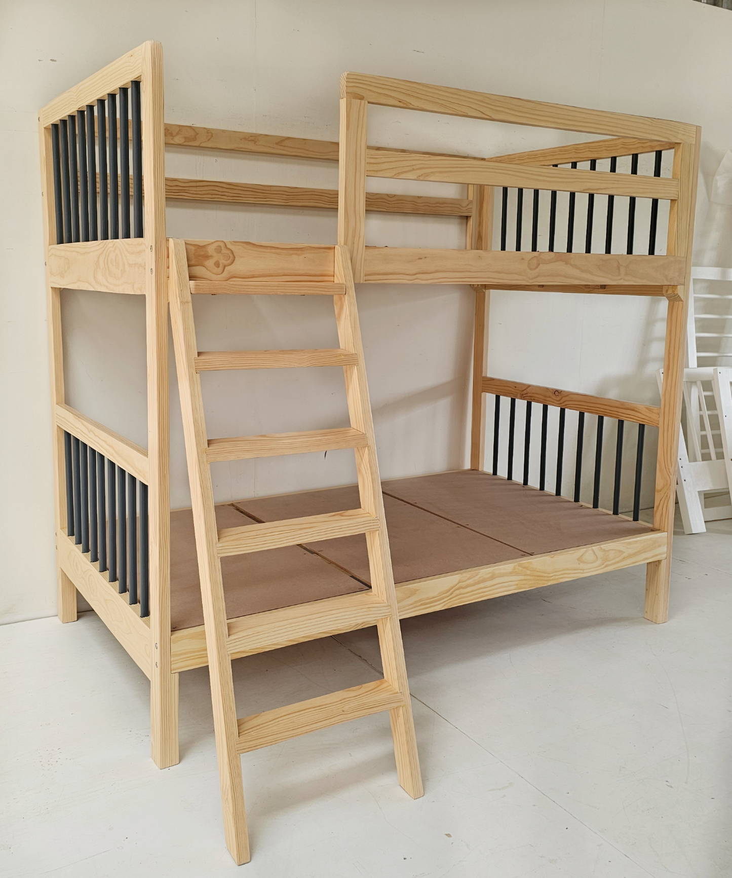 Vuka Bunk Bed