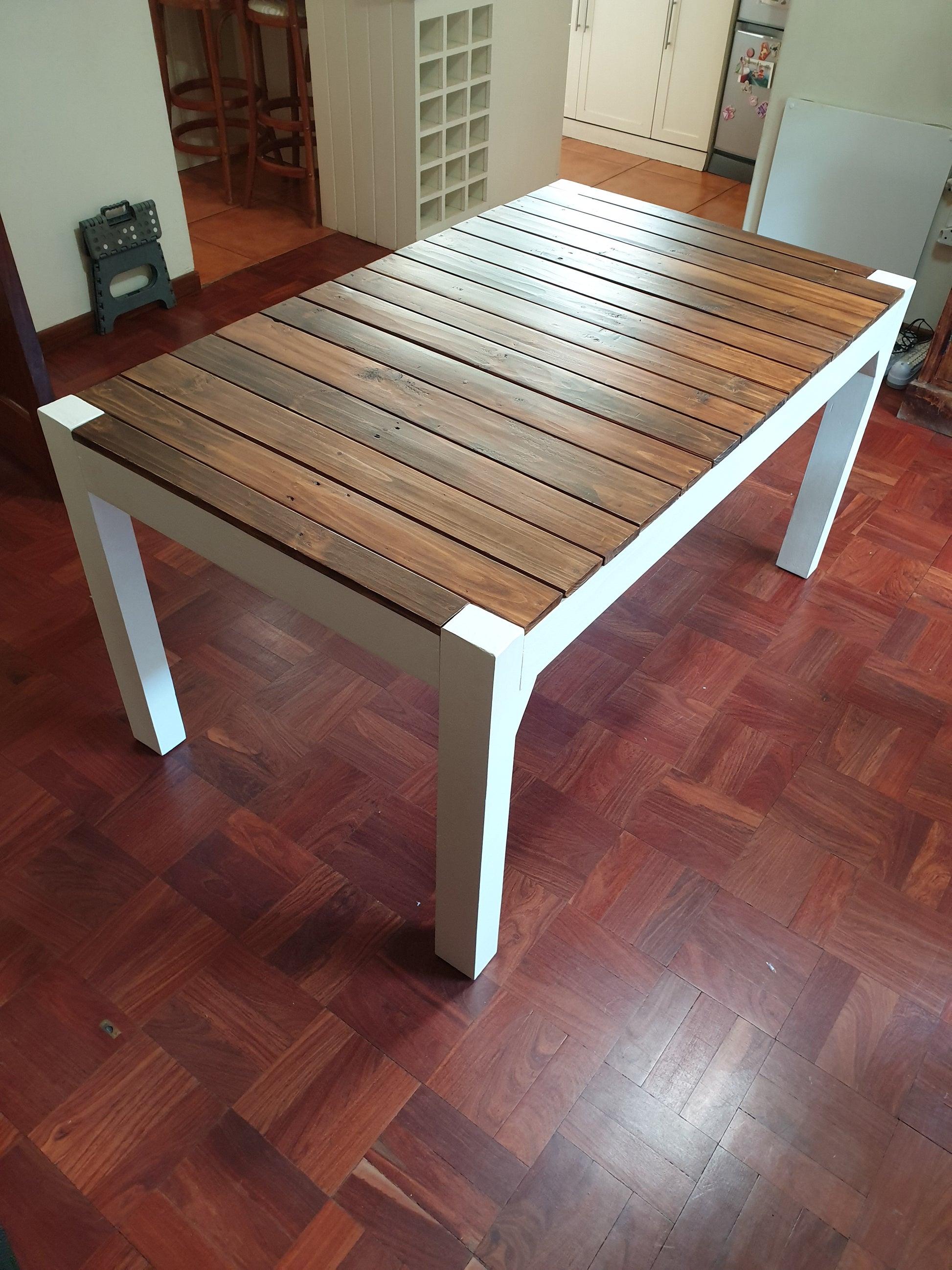 Alex Farm Table - Furniture