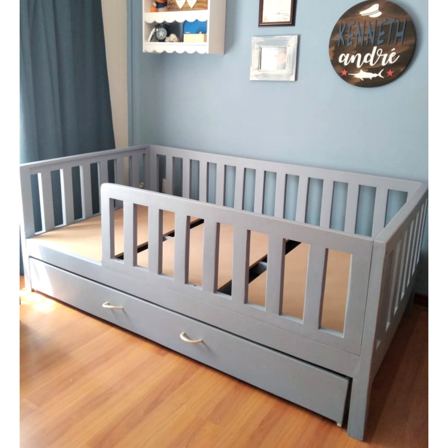 JayJay Bed - Furniture