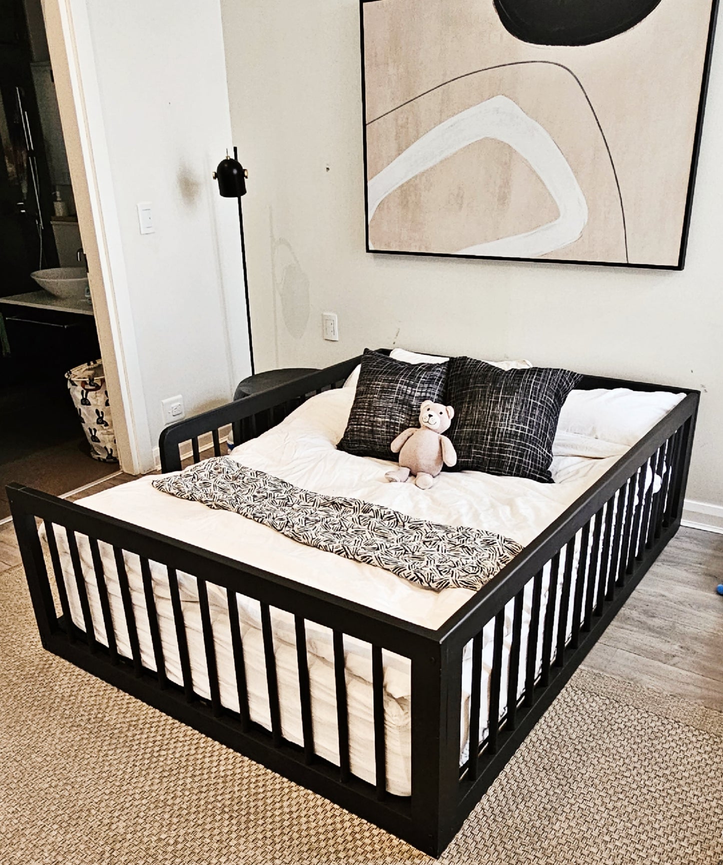 Thulani Floor Bed