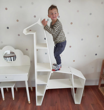 Giraffe Tetris Shelf