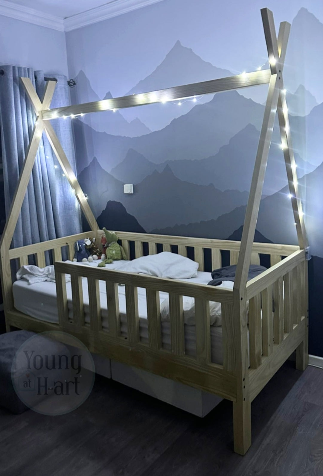 Bruno Teepee Bed - In Stock