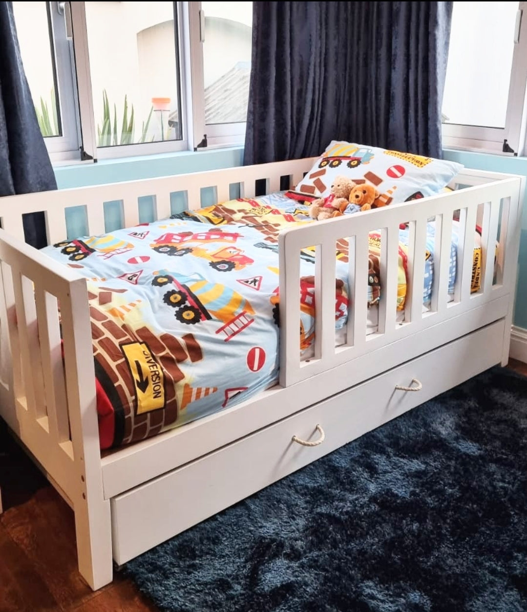 Large Storage Drawer (Addition to a Bed)