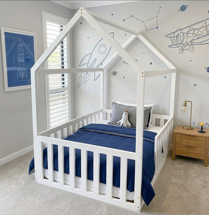 Classic House Floor Bed - No Legs