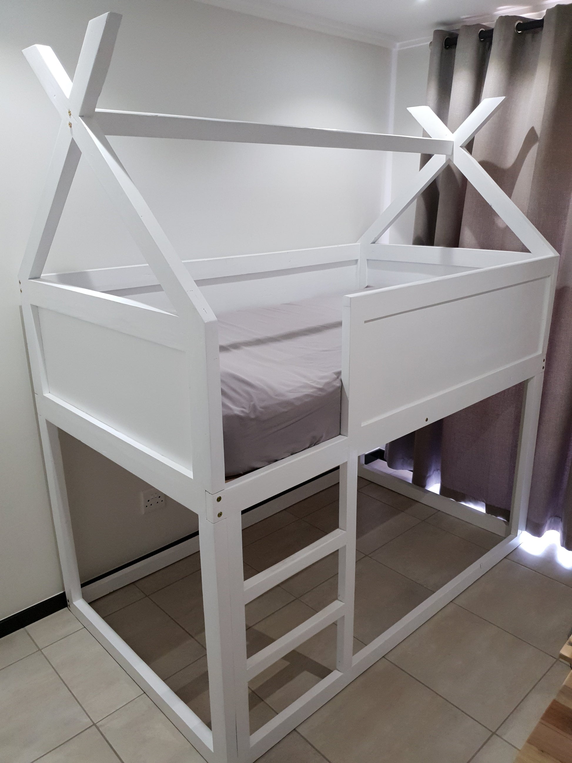 TeePee Bunk Bed - Furniture