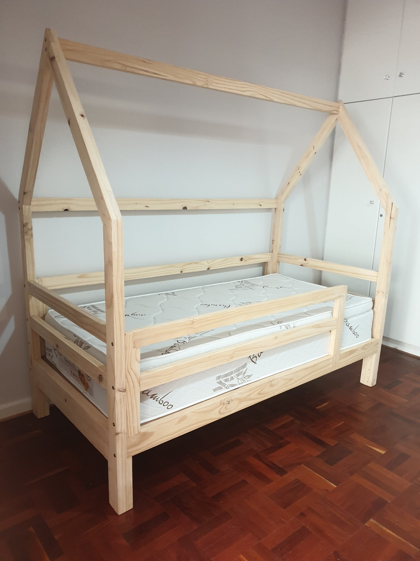 Morgan House Bed - Furniture
