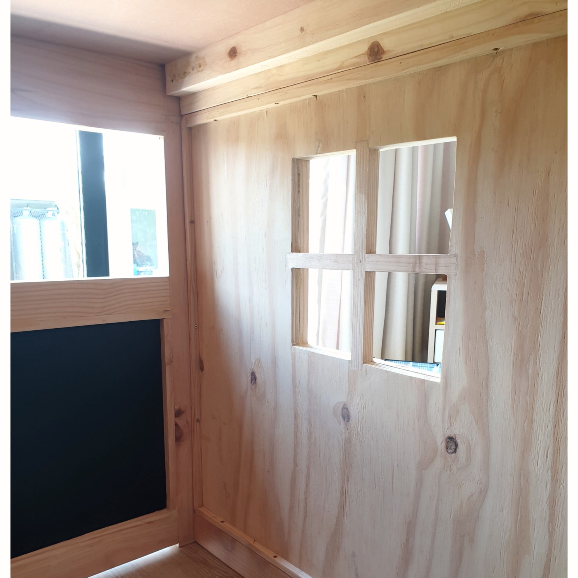 House Top Bunk Bed with Window and Chalkboard Panels -