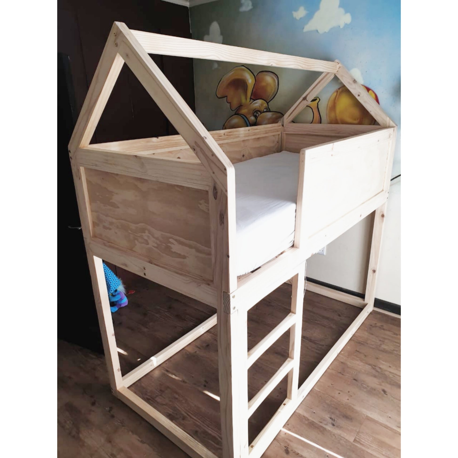 House Top Bunk Bed - Furniture
