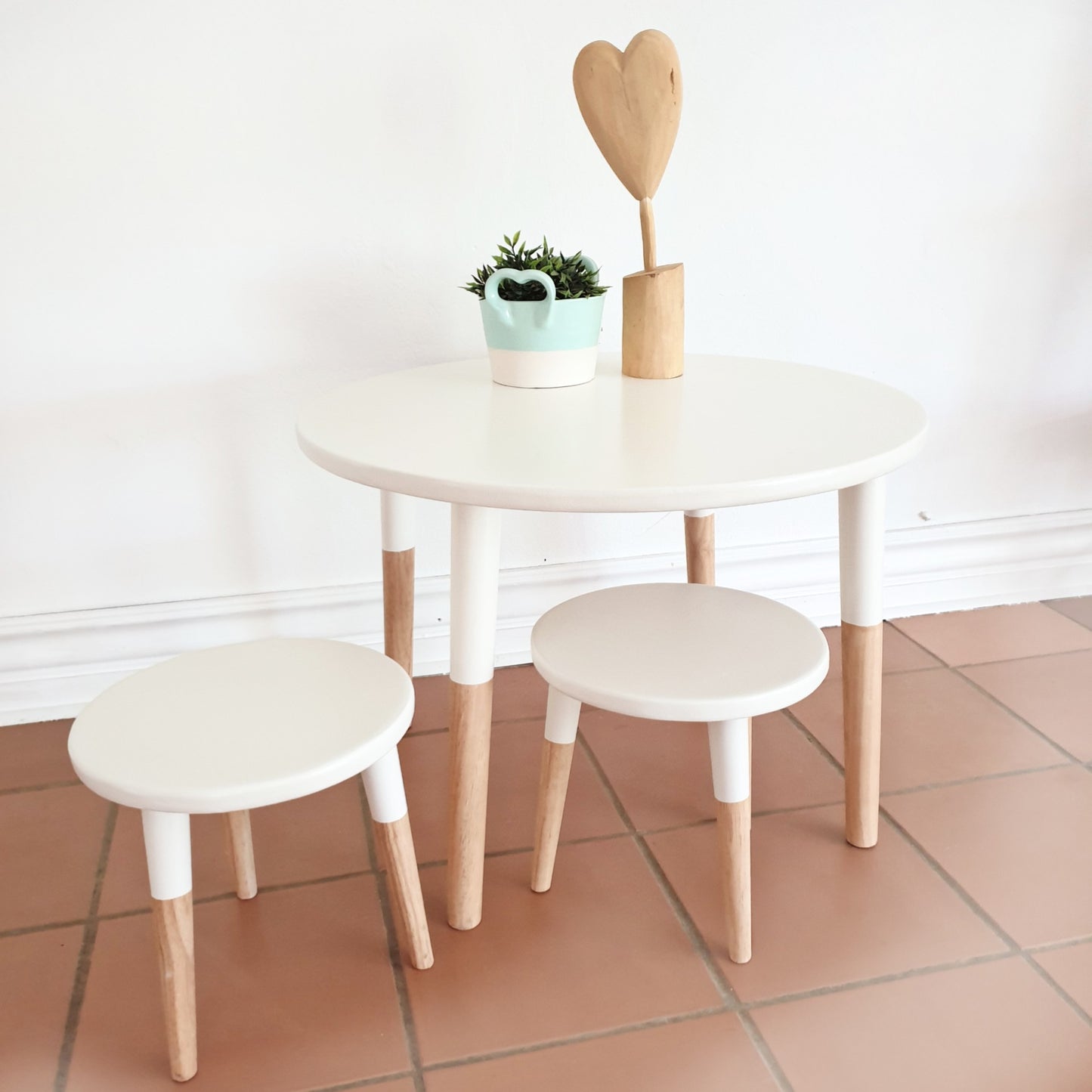 Bokkie Scandi Round Set - Furniture