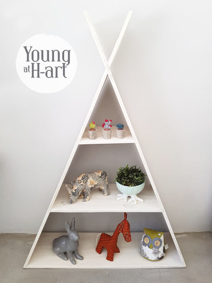 TeePee Floor Shelf. 140cm Tall - Furniture