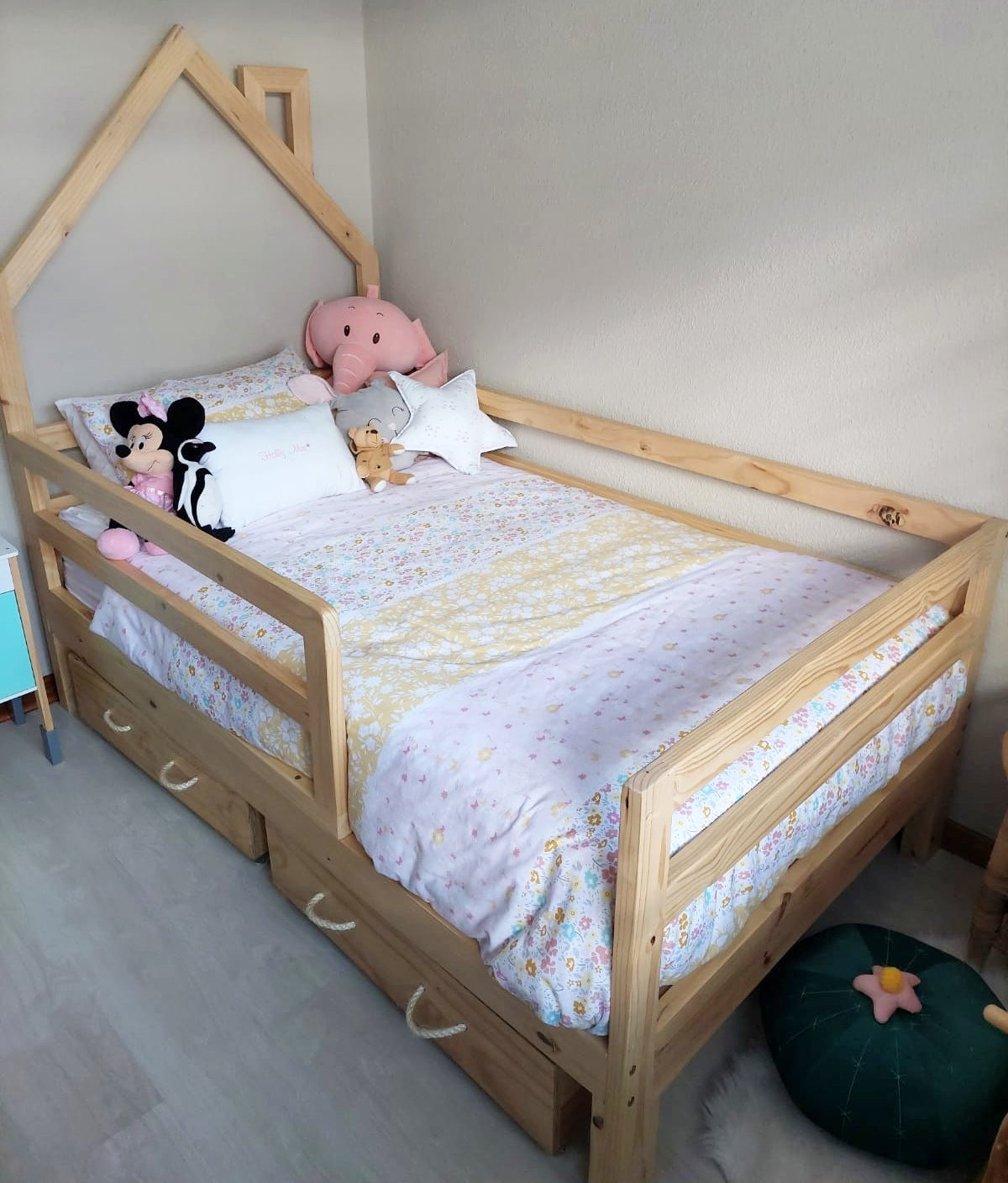 Ashley House Bed - Furniture